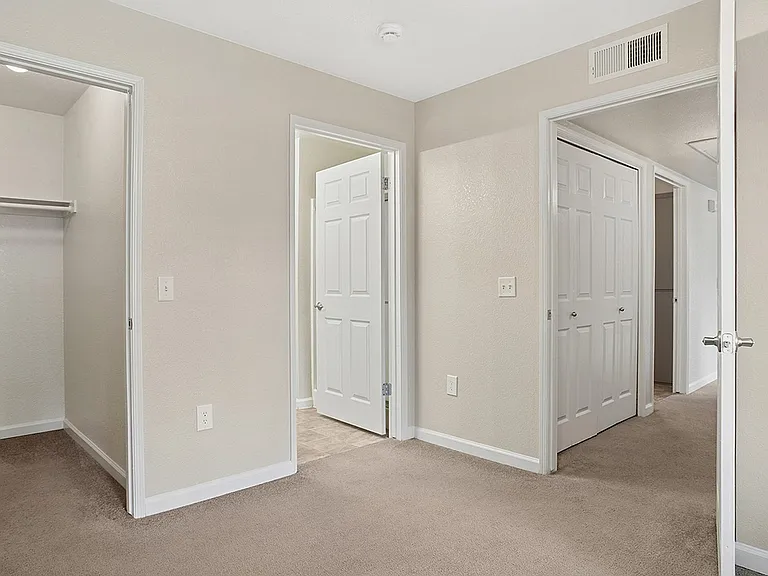 Bedroom | Canyon Springs