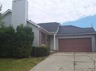 392 Ml King Jr Blvd S, Pontiac, MI 48342