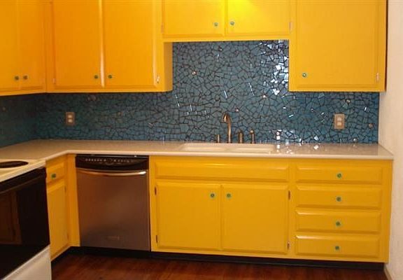 2nd image of 3344 Sandy Way APT 19
