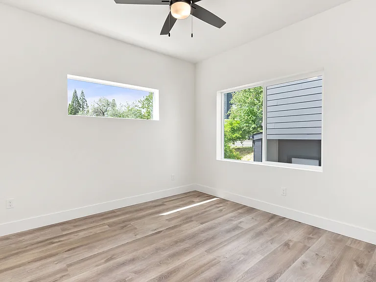 2367 Yakima Ave #D — Photo 26