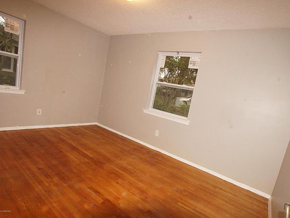 4th image of 8391 Laurett Cv