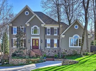 1805 Clematis Dr, Charlotte, NC 28211