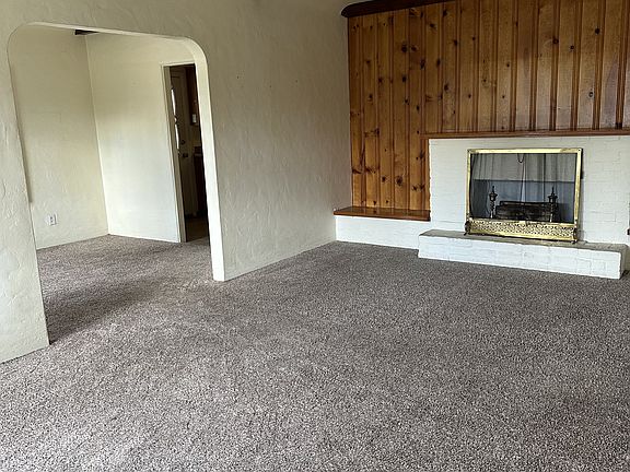 4th image of 1809 N Laurel Ave #1