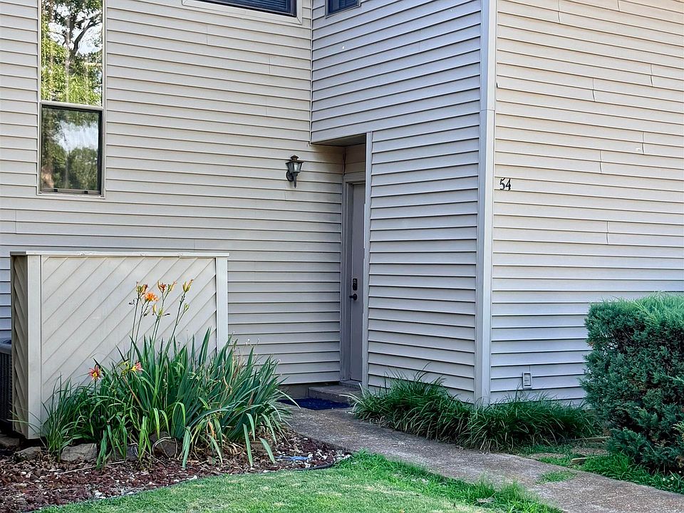 1st image of 135 Hillview Dr APT 54