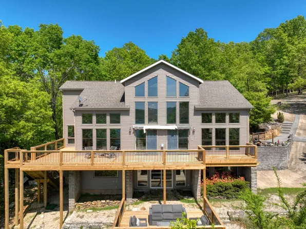 70 Panorama Shores Dr, Eureka Springs, AR 72631