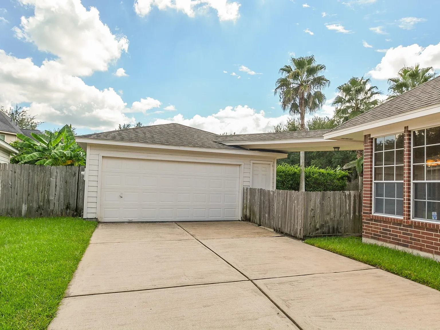 4 bed, 3.5 bath, 3062 sqft, $2,900 — Photo 3