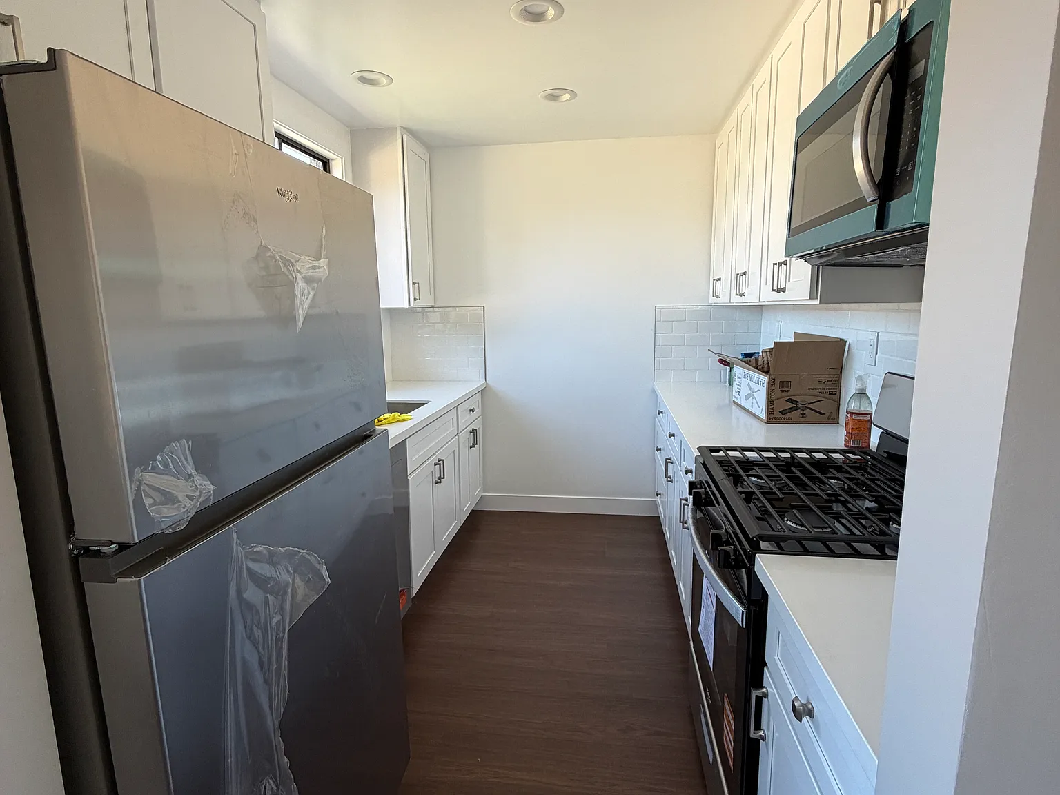 1 bed, 683 sqft, $3,250 — Photo 4