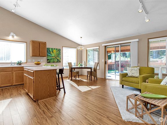5th image of 5134 Viewridge Drive SE