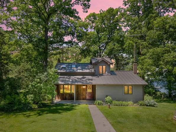 N5149 Forest Glen Beach Road, Green Lake, WI 54941