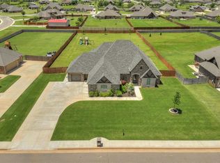 231 Harold Dr NE, Piedmont, OK 73078