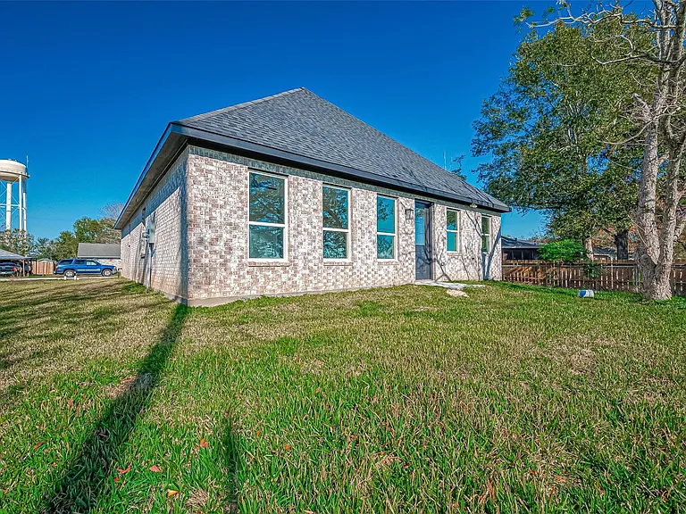 3635 Needville Ave — Photo 36