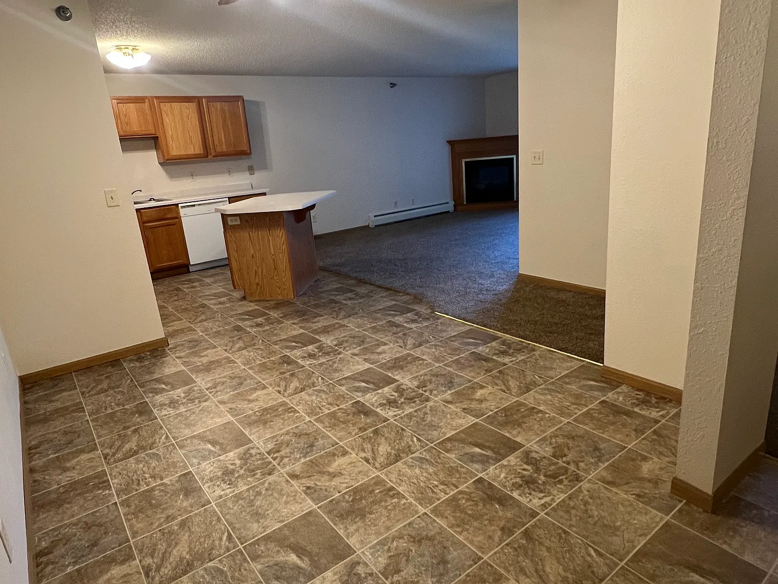 Whispering Heights Apartments — Photo 4