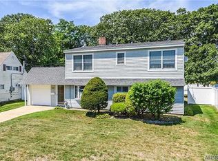 180 Duckpond Dr N, Wantagh, NY 11793