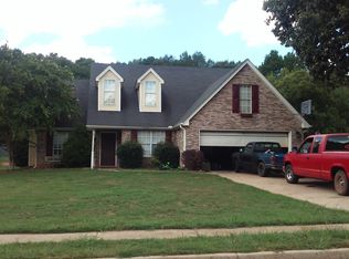 120 Oak Hill Dr, Covington, GA