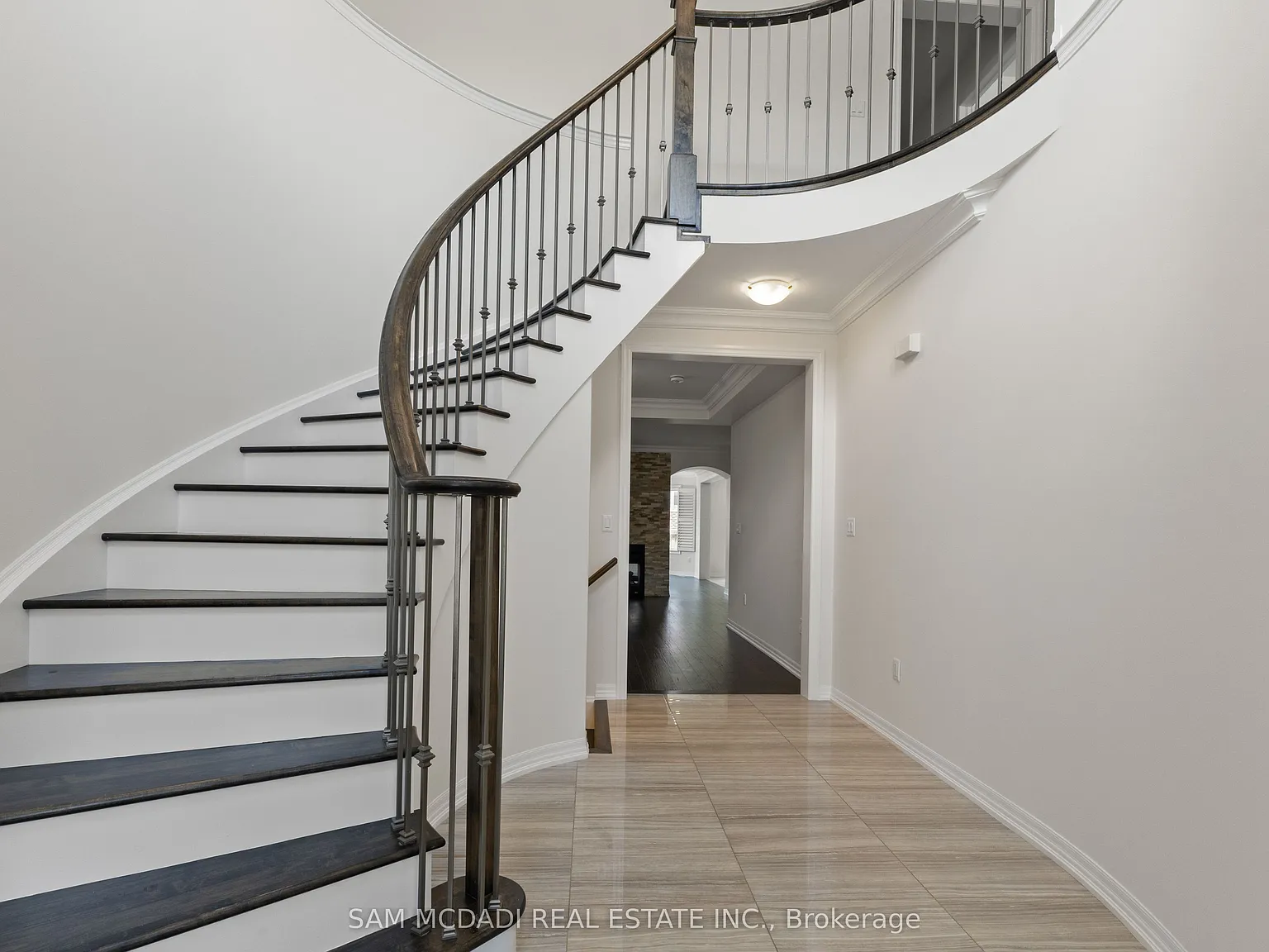 4 bed, $5,200 — Photo 4