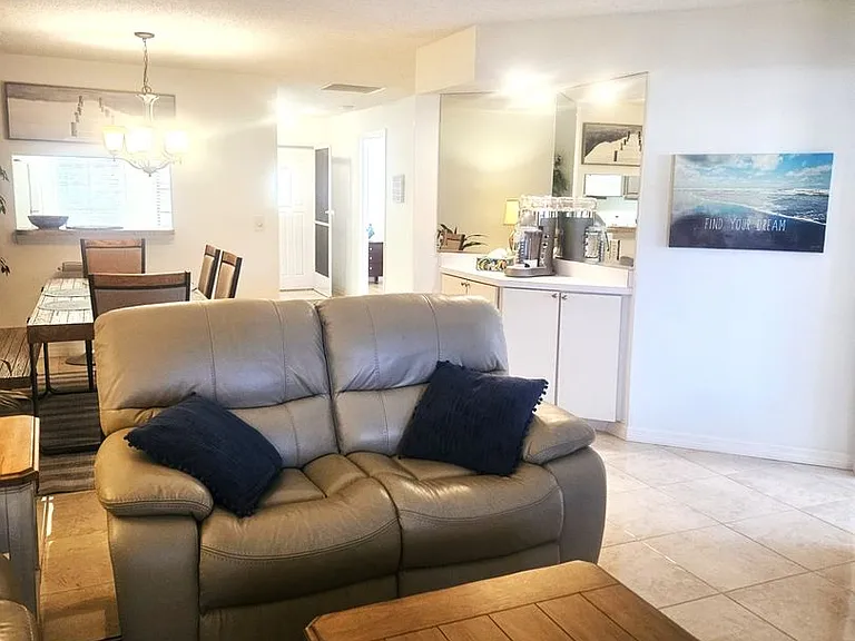 307 Pine Hollow Cir — Photo 21