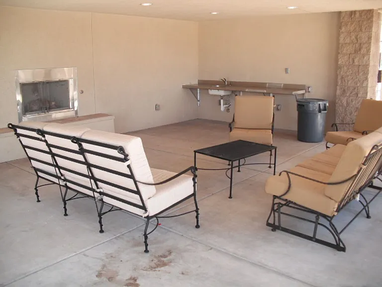 2409 Cortina Mnr — Photo 19