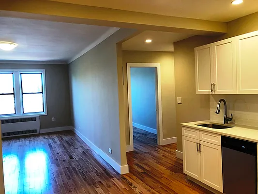 Rented by Prime Realty | media 19