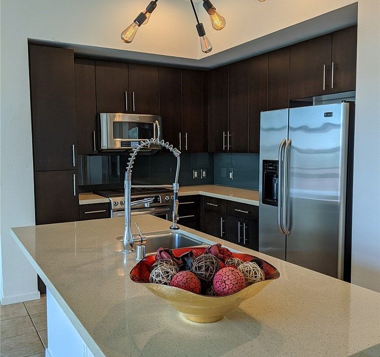 1st image of 133 The Promenade N Ste 430