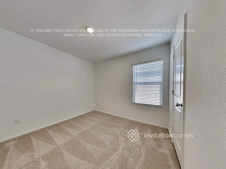 1136 Catclaw Rd — Photo 12