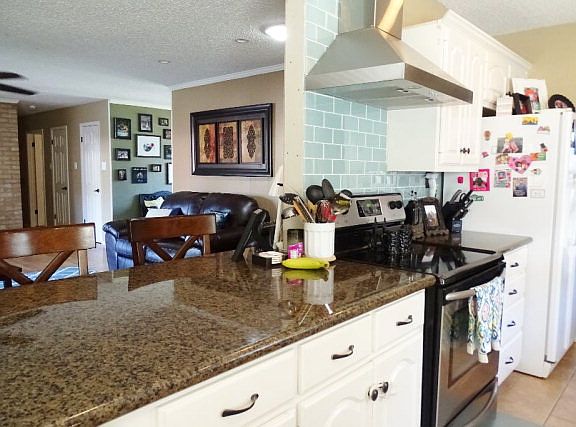 4th image of 4309 Kirkwood Dr
