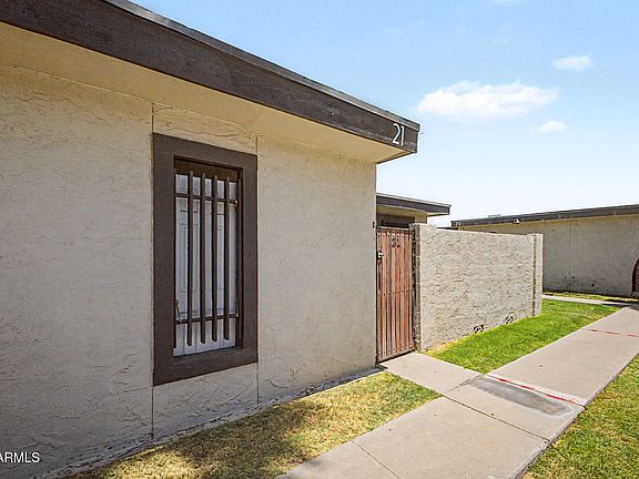 3rd image of 830 S DOBSON Road #21