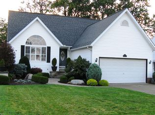 1424 Washington Blvd, Mayfield Heights, OH 44124