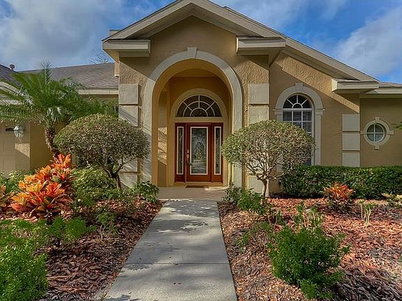 3rd image of 15237 Kestrelrise Dr
