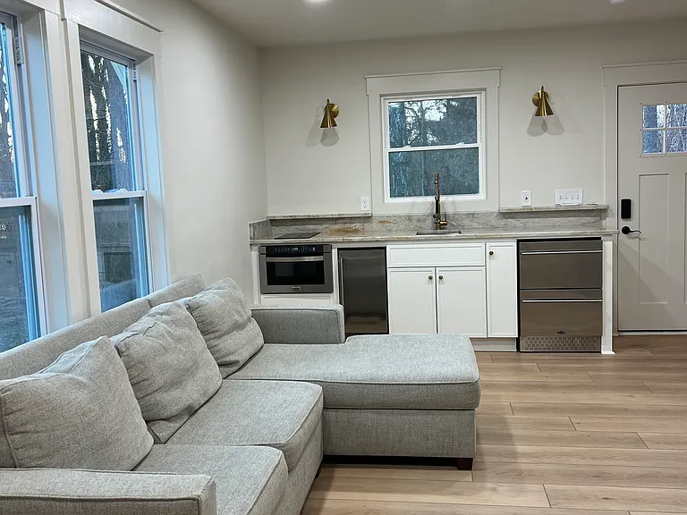 4765 Logan Rd — Photo 5