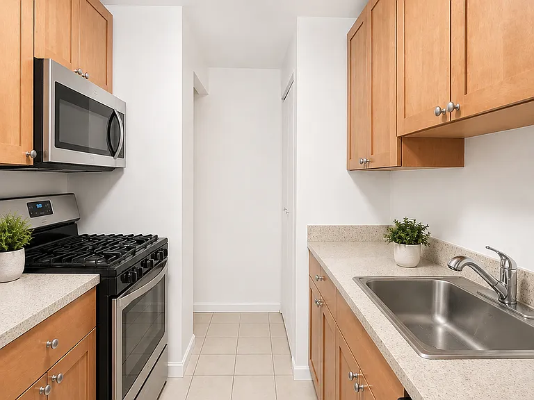 35 W 33rd St #22F — Photo 5