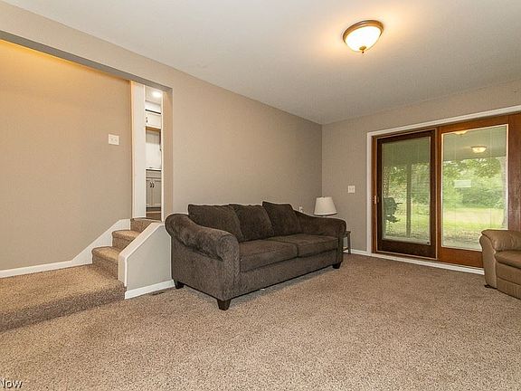 5th image of 10598 Crary Lane Dr