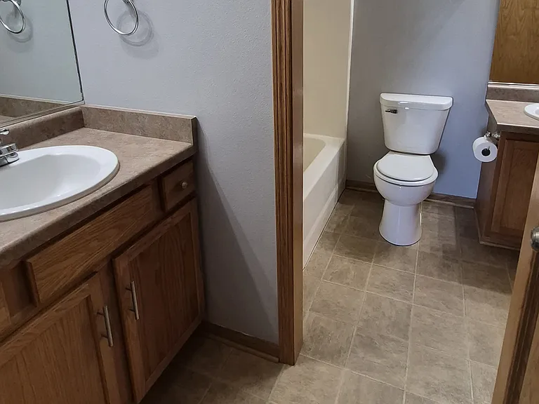 Main Bathroom