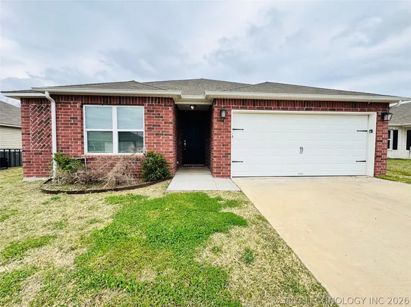 14236 N 73rd East Ave, Collinsville, OK 74021