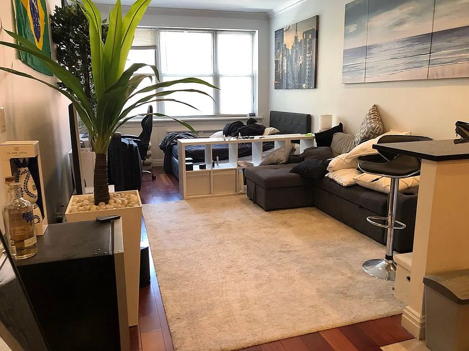 1st image of 348 E 58th St APT 4A