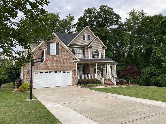 2nd image of 203 Ashworth Dr
