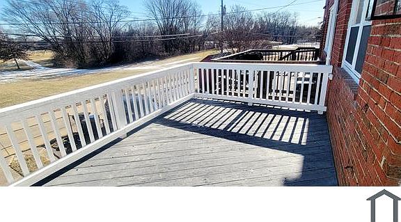 4th image of 7839 Scholar Rd
