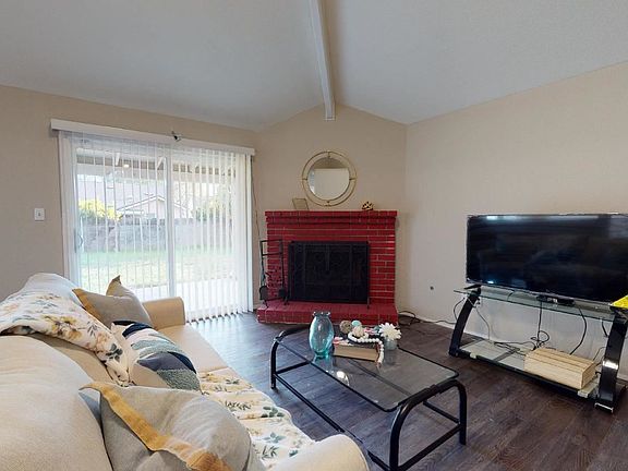 4th image of 1216 Markham Ave