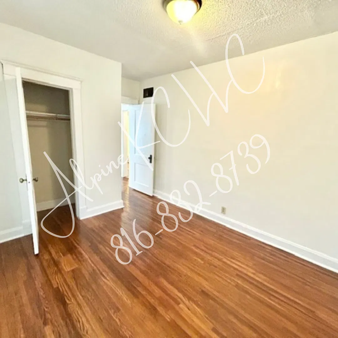 1 bed, 900 sqft, $795 — Photo 2
