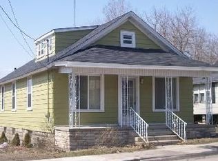 611 10th St, Menominee, MI 49858