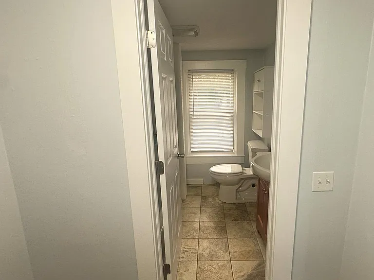 293 Shears St #2 — Photo 10