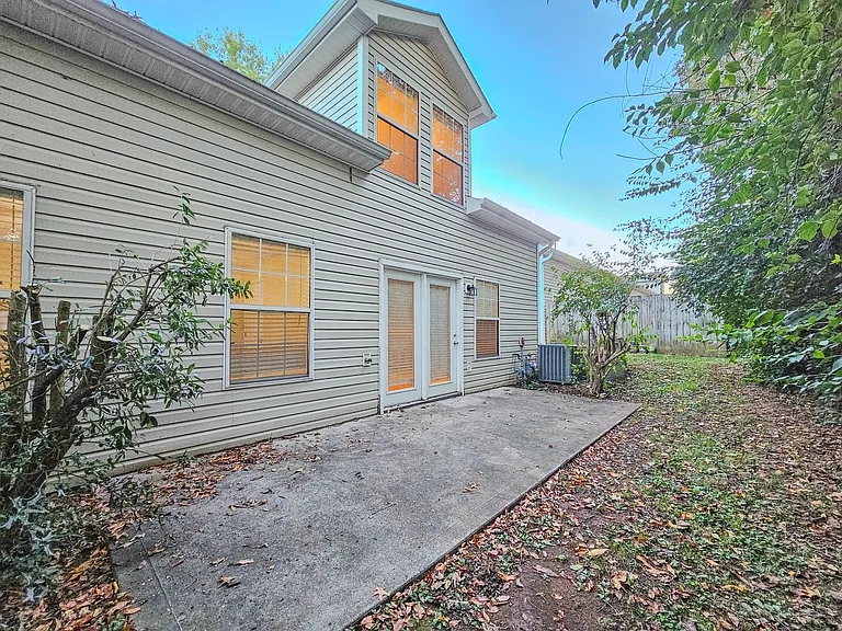 857 Ashley Michelle Ct — Photo 31