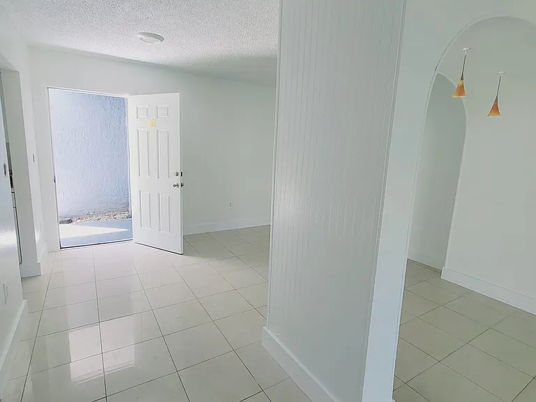 9375 Fontainebleau Blvd #L107 — Photo 5