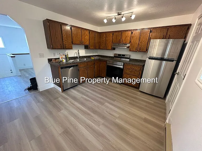 1224 Holman Ave — Photo 8