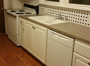 510 Emmons Blvd, Wyandotte, MI 48192