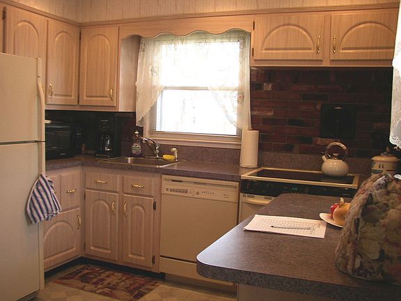 4th image of 3875 Priscilla Pl