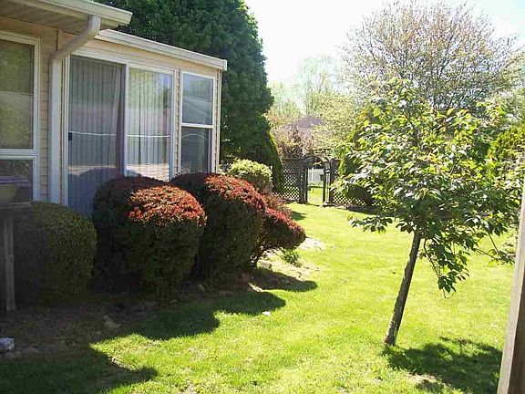 2nd image of 1717 Chris Schenkel Dr
