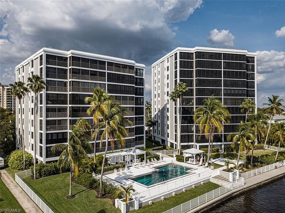 1st image of 3350 N Key Dr #101