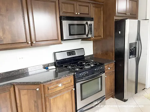 4838 N Paulina St #2W Photo 1