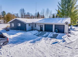 1091 Quigley Rd, West Branch, MI 48661