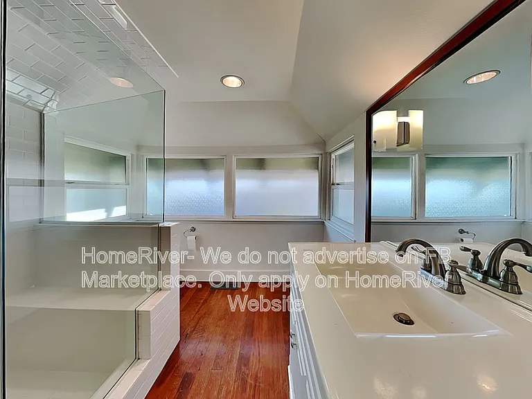 2206 24th St — Photo 12